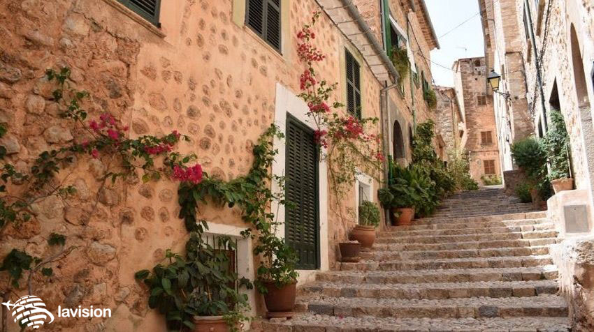 10 شهر زیبای اسپانیا
